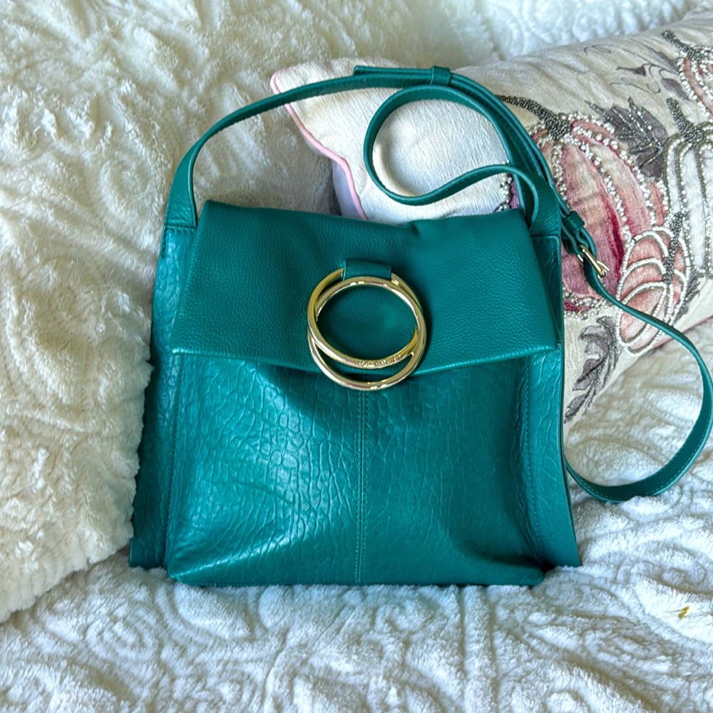 Vince Camuto, Crossbody
